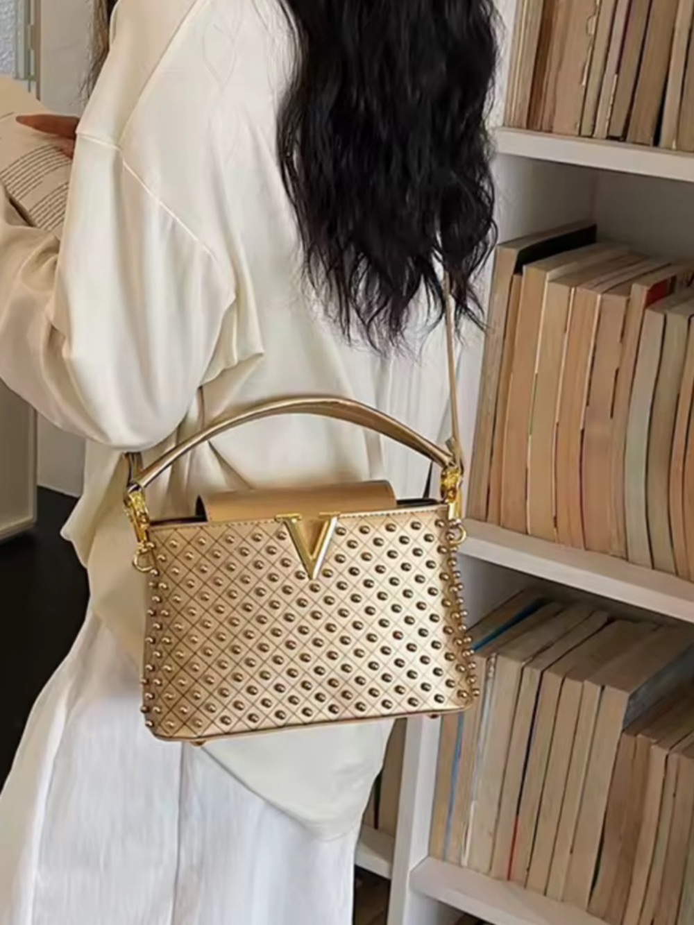 New Geometric Shoulder Bag in Gold  New